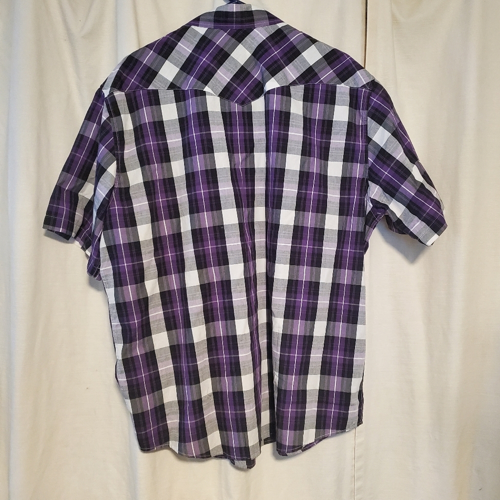 Men's purple and black Dress Shirt - Picture 3 of 3